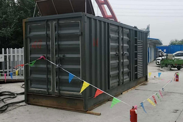 临沂发电机租赁空气滤清器多久更换一次?